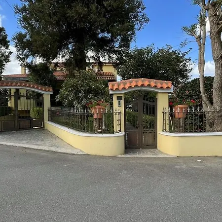 Casa Malheiro 135 度假居 *